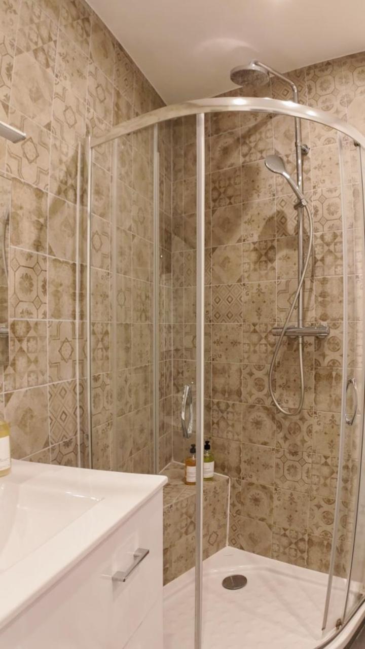 Très bel appartement dans le centre historique Grasse Esterno foto