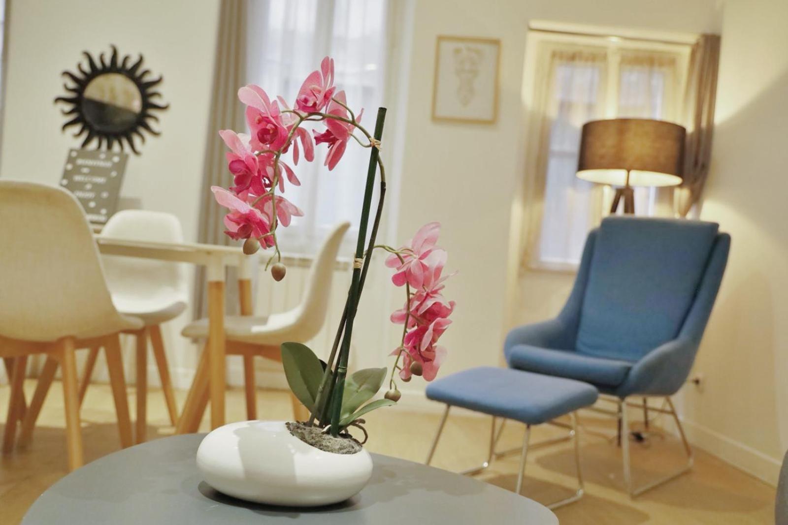 Très bel appartement dans le centre historique Grasse Esterno foto